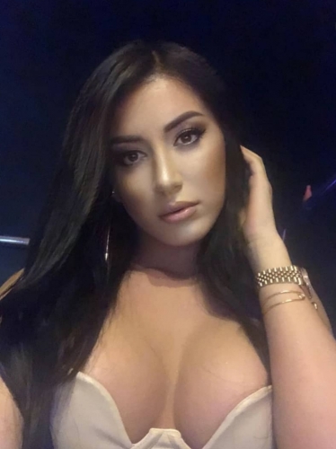 sexy busty darya Frankfurt am Main 