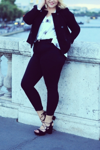 Annika Düsseldorf Velvet Escort