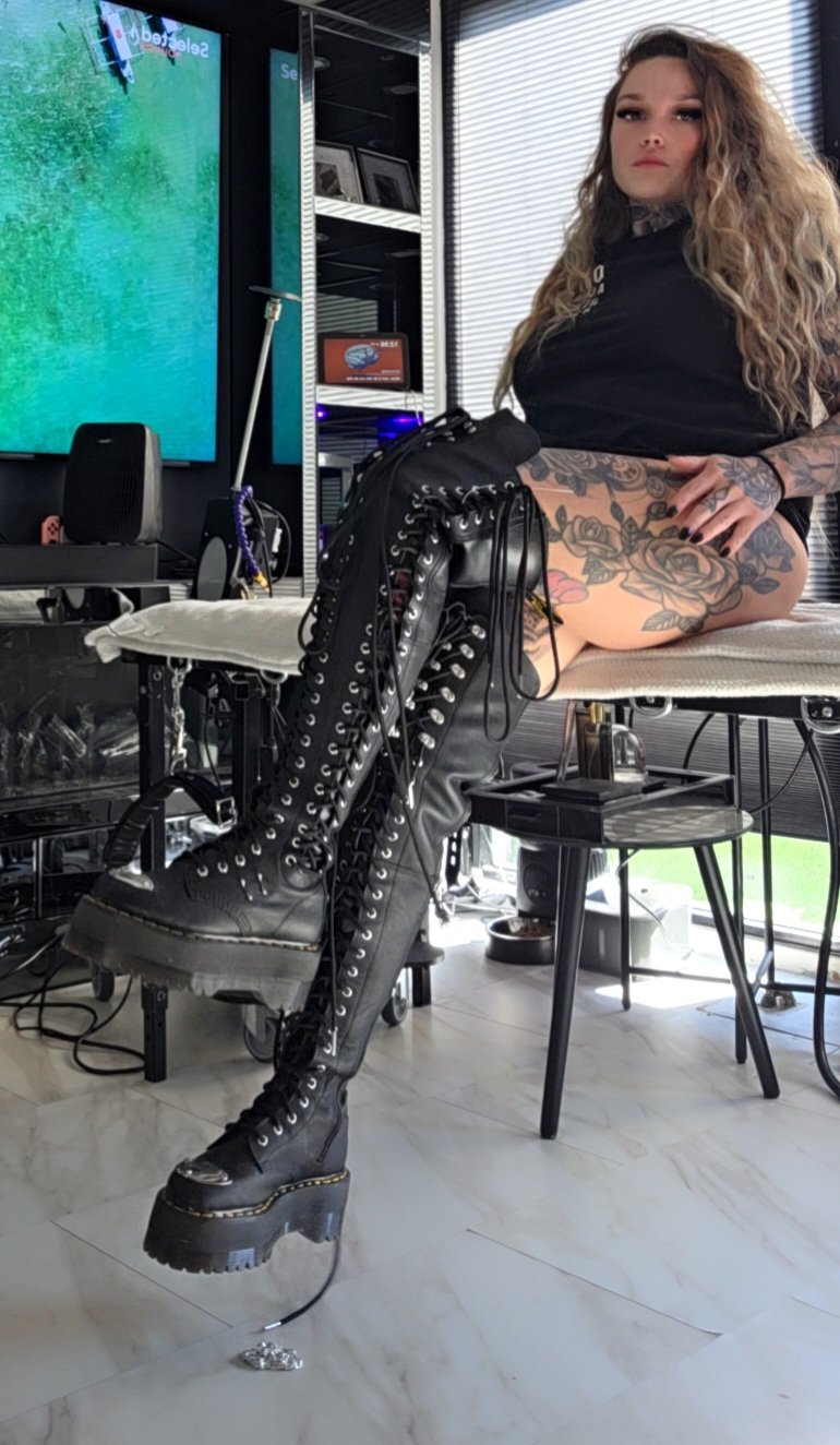 Herrin Rachelle Düsseldorf 