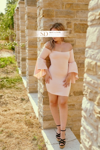 Belle Koblenz Save the Date Escort