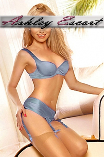 Janine Wolf München Ashley Escort 